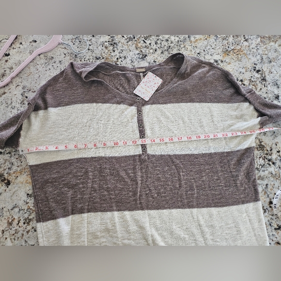 Free People Beach Linen Blend Henly Top - Picture 5 of 7